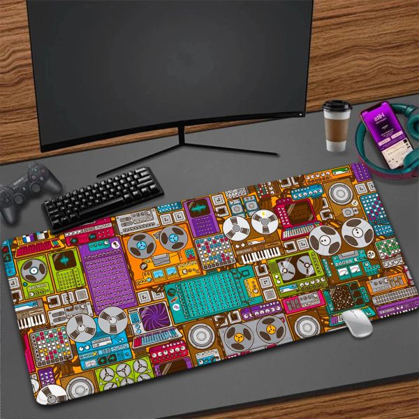 Tapis de souris de jeu XXL pour configuration d'ordinateur, graffiti coloré, art rétro DJ, appareil de musique, tapis de bureau techno, tapis de souris pour ordinateur portable XXL