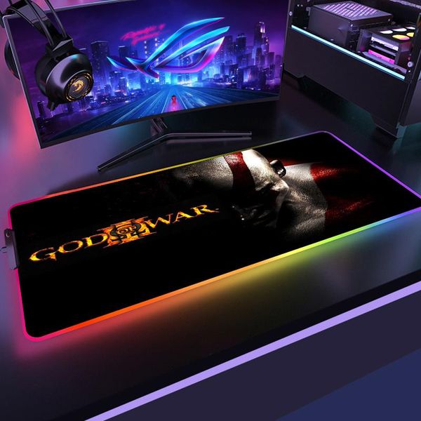 Almohadillas God Of War Mouse Gamer Pad Computadora Alfombrilla para computadora portátil Almohadillas de mesa Accesorios de escritorio largos Xxl LED Xl Deskpad Gaming Pc Teclado Kawaii RGB