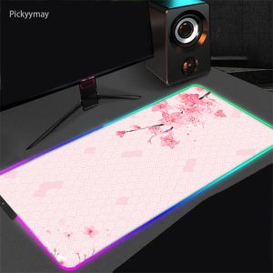 Pads Roze Sakura Grote muismat RGB-muismat LED-gloed Computer Gamer Masuepad-toetsenbord PC Bureaumat Kantooraccessoires Tafel Msts