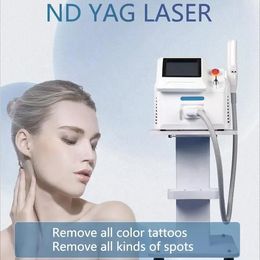 Machine de retrait de tatouage indolore Q-switch Nd Yag Picolaser Enlèvement de pigment Lavage des sourcils Dispositif de rajeunissement de la peau avec 4 longueurs d'onde