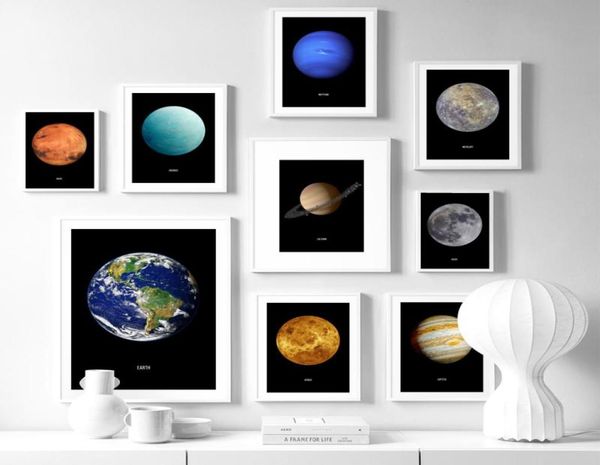 Peintures Earth Moon Mars Uranus Planet Affiches nordiques et imprimés Toile d'art mural Image de peinture pour le salon décorpaintings8120316