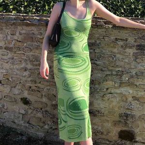 Paisley imprimer robe en tricot femmes vert Y2K été Sexy moulante sans manches Spaghetti sangle plage fête robes mi-longues 210331