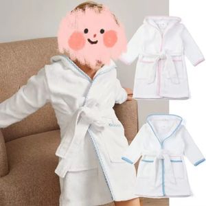 Pajamas 100 Cotton Children BathRobe Boys Girls Robe Warm Long Sleeve Hooded Kids Solid Color Baby Bathrobes Homewear Unisex Clothes 231121
