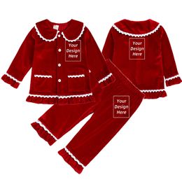 Pyjama's 2023 Aangepaste kinderen kinderen familie kerst gouden fluwelen pyjama rode jongen meisje jurk match kleding gepersonaliseerde kerstcadeau kostuum 230906