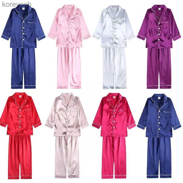 Pyjamas 2023 Enfants Enfants Soie Satin Pyjamas Solide Vêtements Pour Garçon Fille Salon Costume Mignon Adolescent Vêtements De Nuit Famille Match Noël PjsL231109