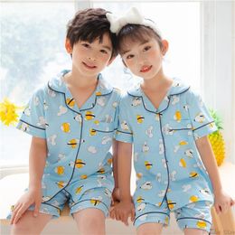 Pyjama's 2023 Zomer blauwe cartoon afdrukken voor kinderen kind meisje kostuum babi kleding jongen slaapkleding kind kledingpak meisjes 230505