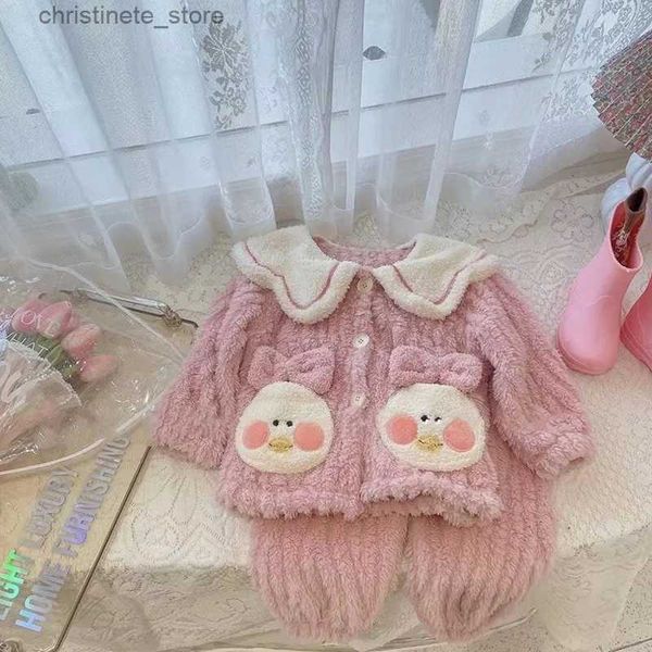 Pyjamas 2 pièces hiver nouveau chaud enfants vêtements de couchage pyjama costume en peluche ensemble de sous-vêtements vêtements doux garçons filles mignon dessin animé maison costume 2-7Y R231214