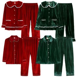 Pyjamas Taille adulte Famille Maman Papa Pyjamas Ensembles Noël Bébé Garçon Fille Velours Doré Enfant Match Pyjama Enfants Robe Vêtements Enfant Pjs 231207