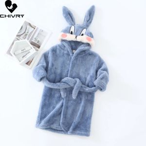 Pyjamas Automne Hiver Bébé Peignoir À Capuchon Enfants Peignoir Garçons Filles Chaud Flanelle Pyjamas Enfants Dessin Animé Lapin En Peluche Serviette Robe 231031