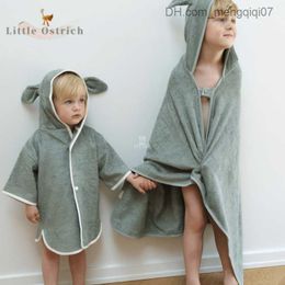 Pyjamas bébé garçons et filles dessin animé Cloak Long Robe serviette boucle de fourrure bambou baignoire baignoire bébé sweat à capuche solide colori