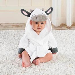 Pyjama geboren Baby Gewaden Cartoon Capuchon Slaap Badjas Gown Nachtkleding Infantil Badhanddoek Kids Baby Meisjes Kleding 231006