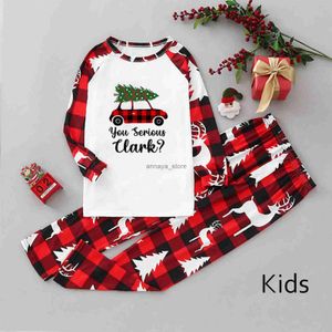 Pijamas Niños Conjuntos de pijamas de Navidad Otoño Invierno Niños Niño Niña Ropa de dormir de dos piezas Jersey estampado Pantalones largos a cuadros rojos 1-7 años L231211