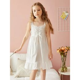 Pyjama Kinderen Meisjes Lolita Jurk Prinses Sleepshirts Vintage Kids Multilayer Kant Mouwloze Nachthemden Zomer Peuter Nachthemd 231121