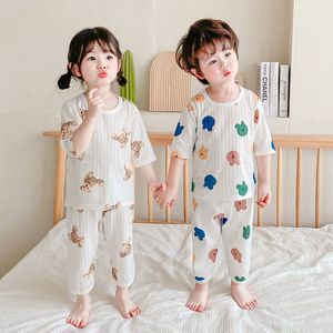 Pyjamas kinderpyjama's zomermeisjes huiskleding set katoenjongens comfortabele kleding driekwart mouw baby dunne kinderen slaapkleding 230310