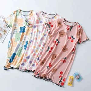 Pyjamas Childrens and Girls Pyjamas Cartoon Cherry Pyjamas Girl Pyjamas Zomer Korte mouwen Pyjama's Kinderkleding 4 6 8 10YL2405