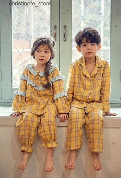 Pyjamas Ensembles de pyjama à carreaux à manches longues en coton pour garçon et fille. Doux ensemble de pyjama pour enfants en bas âge, vêtements de détente. Vêtements pour enfants R231214