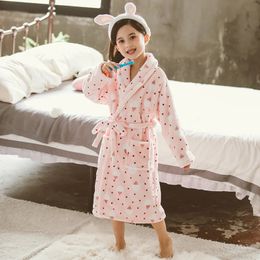 Pyjamas Mode Enfants Robes De Bain Automne Hiver Enfants Peignoir Dessin Animé Flanelle Bains Fille Doux Ceinture Pyjamas Szlafrok Peignoir 231207