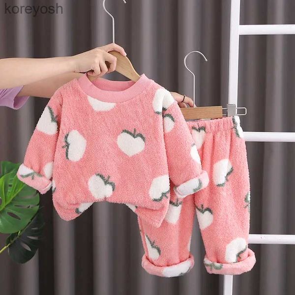 Pijamas Conjuntos de pijamas para niñas Pijamas de terciopelo para niños Traje de ropa interior para niños 2023 Otoño Invierno Niños Ropa de dormir cálida Ropa para el hogar para bebés L231109