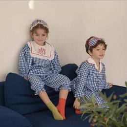 Pyjamas kinderbrieven geborduurde pyjama -sets met blinddoek vintage peuter kind slaapkleding pyjama's set voor meisjes jongens kinderen kleding 220922