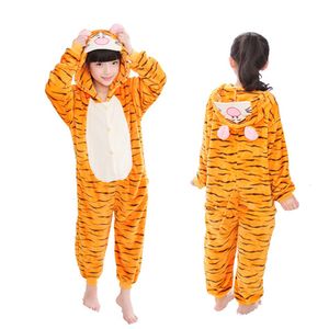 Pyjamas Kids Winter Stich Pyjamas Kinderen Tiger Sleepwear Unicorn Kigurumi onesies voor jongensmeisjes Dekenslaper Flanel Baby Costume 230210