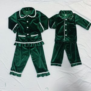 Pyjama's Loungewear Bijpassende kerstpyjama's voor gezinnen Groen fluwelen Pjs voor babymeisjes Jongens Moeder en kinderen van 6 m tot 12 jaar Volwassen vrouwen 231108