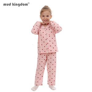Pyjamas Mudkingdom Strawberry Girls Pyjamas Set Lace Collar Lange Mouw Cotton Children PJS Outfit voor Girl Sleepwear Kids Huiskleding 230310