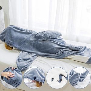 Pyjama requin sac de couchage queue portable polaire jeter couverture adulte Cosplay Costume cadeaux pour les amoureux 230918