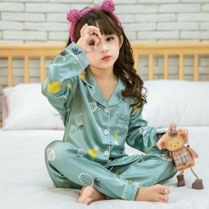 Pyjama Spring Baby Boy Girls Silk Satin Pyjama Set lange mouw Zomer Kleding Knop-Down Pyjama's Satin Child Gedrukte slaapkleding 230511