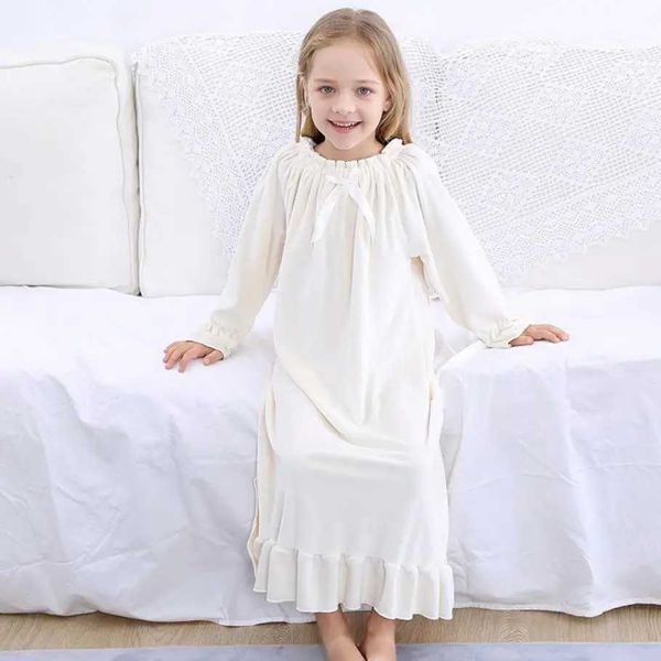 Pajamas Spring Nursery Rhymes Baby Clothing Golden Velvet Childrens Pyjamas Retro Princess Home Long Manched Pajamasl2405