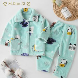 Pyjama's Winter Babykleding Set Girls Childrens Warm Flanel Wool Cartoon Familie 221124