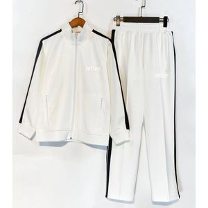 Palm Angles Traje deportivo a rayas para hombre Primavera Otoño Chaqueta de punto informal Sudadera Pantalones de chándal Conjunto de dos piezas Preppy Nuevos Joggers unisex Chándales deportivos Sudaderas Trajes