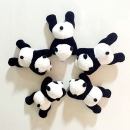 Autocollant magnétique pour réfrigérateur, figurine de Panda, poupée en peluche de dessin animé mignon, Chengdu, souvenir de voyage, cadeau, petit Panda