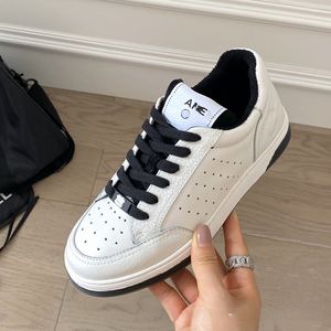 Zapatos de Panda, suela transparente, pequeños zapatos deportivos blancos para mujer, novedad de 2023, zapatos de tablero grueso con cordones a juego con letras nuevas