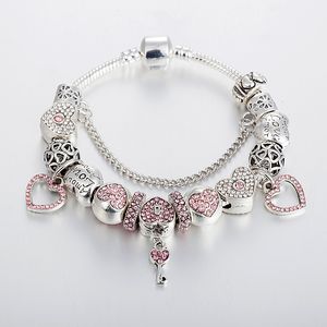 Bracelet Strands de haute qualité avec lettrage anglais perlé alliage bricolage coeur serti pendentif clé en diamant