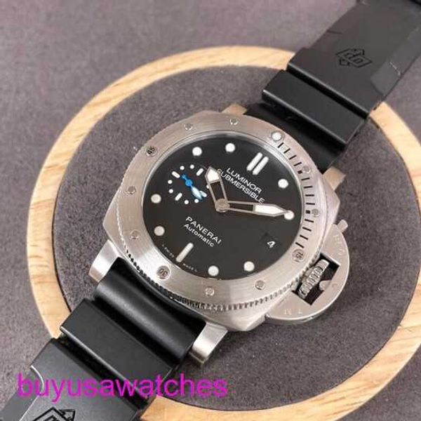 Panerai Machinery Wrist Watch Submersible Series 42mm Men de calendrier mécanique pour hommes Mencale Mode Fashion Casual Luxury Watch Black Dial Band Pam00682
