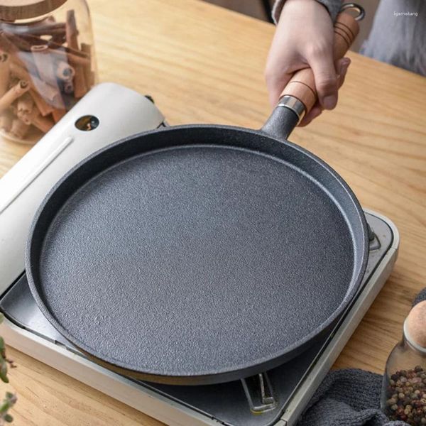 Casserole 26 cm en fonte épaissie en fonte antiadhésive Pan à frire gâteau Pancake Crepe Maker Pot plat avec poignée en bois anti-chauffage