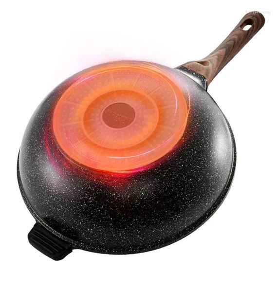 Poêles antiadhésives Wok pierre four électromagnétique cuisinière spéciale cuisinière à gaz moins de fumée d'huile poêle en fer.