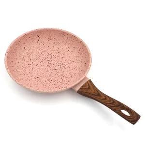 Casseroles Couleur Rose Haute Qualité Revêtement Antiadhésif Poêle À Frire 22cm Oeuf Manche En Bois Sarten Steak Gaz Cuisine Cuisinière À Induction