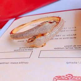Série Panthere reproductions officielles bracelet avancé vintage bracelet pour femmes vente de créateurs marque chaude mode plaqué or 18 carats avec diamants bijoux