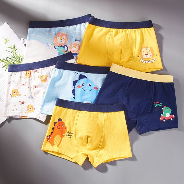 Bragas 4pcsLot Boys Boxer Briefs Ropa interior de algodón para niños Baby Boy Calzoncillos Adolescente Estampado de dibujos animados Niños suaves 214T 230331