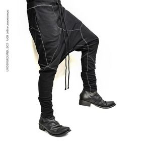 Pantalon 2022 nouveaux vêtements pour hommes Bigbang coiffeur mode asymétrique décontracté pantalon croisé cordon chanteur Costumes 2746