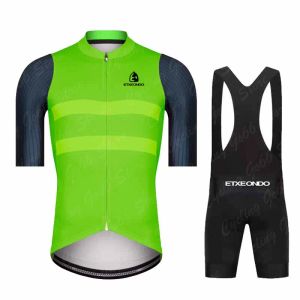 Pantalon 2022 Team Etxeondo Cycling Jersey Summer Set Root Dry Bicycle Clothing Men's Men's Road Bike Shirt Suit Bib Shorts Mtb Maillot Pantalon