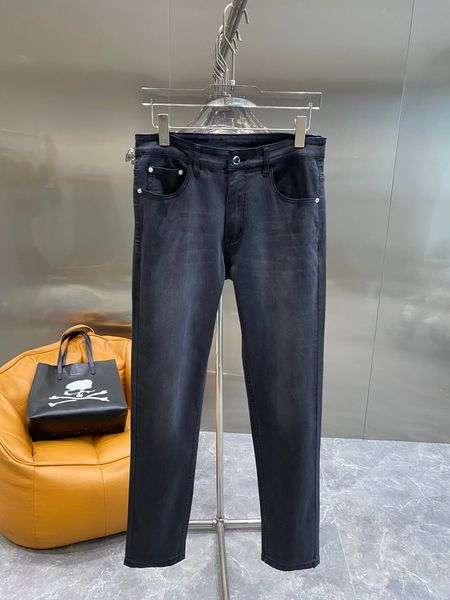 Pantalones para hombres L Skinny Men V Bikers desgastados desgastados Hombres Negro de chaqueta recta Diseñadores Joggadores Pantos Pantenimiento l Mens Jeans Lavados Pantalones Pantalon Saroul