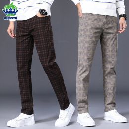 Pantalones de alta calidad pantalones casuales a cuadros de hombres 98% algodón estiramiento recto clásico clásico pantalones de ajuste delgado masculino gran tamaño 40 42 6 patrón