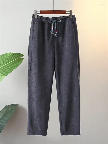 Pantalon plus taille des vêtements pour femmes printemps et automne Taies élastiques Taies de vexage de randonnée basiques grandes pour les gros