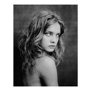 PAOLO ROVERSI NATALIA VODIANOVA PEINTURE Affiche Impression Impression Home décor encadré ou sans cadre