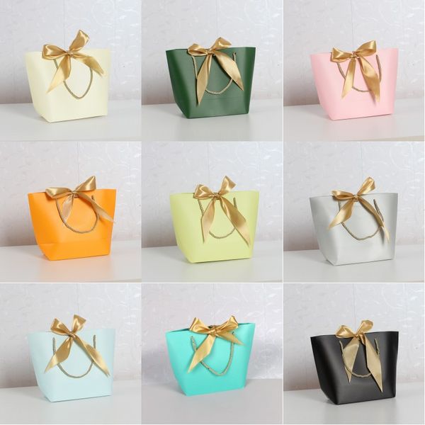 Bolsas de regalo de papel, joyería de regalo, bolsa de cosas cosméticas, ropa, libros, bolsas de papel de embalaje, bolsa de regalo de papel Kraft con asas, 21*16*7CM