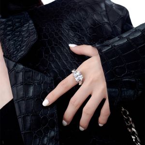 Série parasite conception de niche bague en Zircon incrusté de haute qualité irrégulière doux Cool Couple mode amour cadeau accessoires