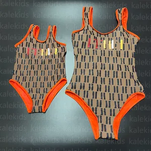 Ouder-kind Badmode Designer Baby Kinderbadpak Dames Zwemjurk Meisjes Zwemkleding Eéndelig FF Bikini's Ouder-kindsets Strand Biki CYD24011301-6