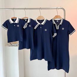 Ouder-kindkleding Kinderkleding Blauw Plolo Jurk met korte mouwen Babykleding Kind Moeder Vader Meisjes Jongens Familie Match Katoen 240323